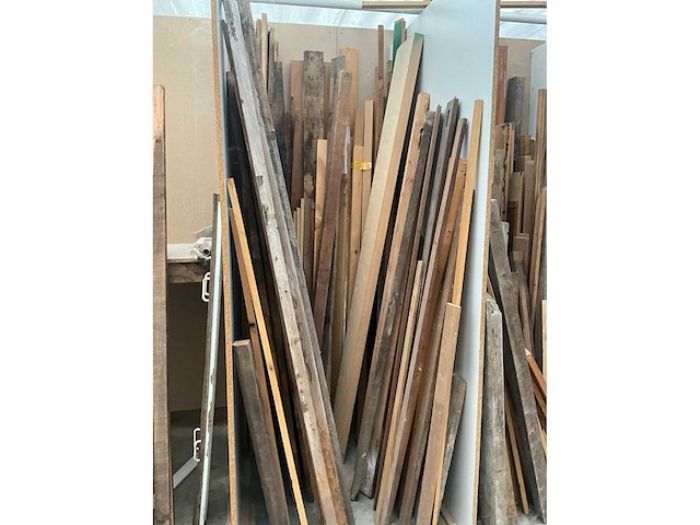 Partij divers hout - afbeelding 4 van  23