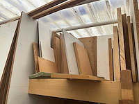 Partij divers hout - afbeelding 6 van  23