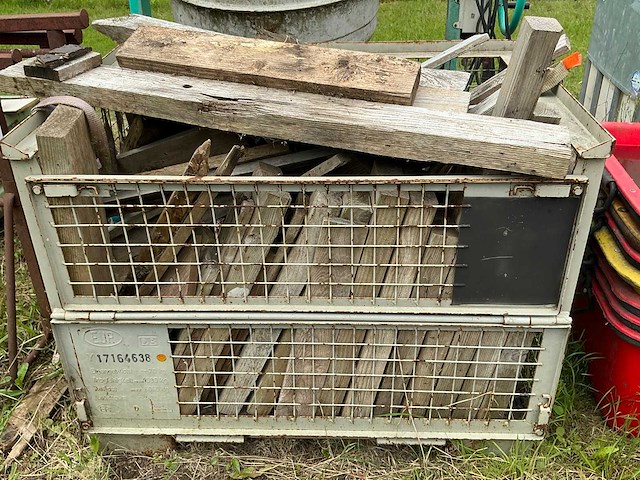 Partij divers hout - afbeelding 2 van  3