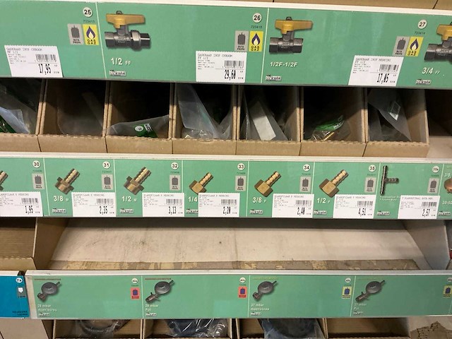 Partij divers installatiemateriaal gas en boiler - afbeelding 12 van  14