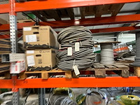 Partij divers installatiemateriaal - afbeelding 2 van  19