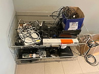 Partij divers it-materiaal - afbeelding 1 van  7