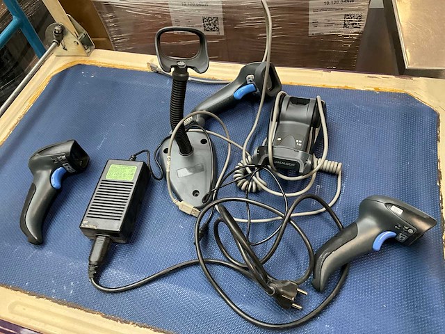 Partij divers kantoorinventaris - afbeelding 12 van  20