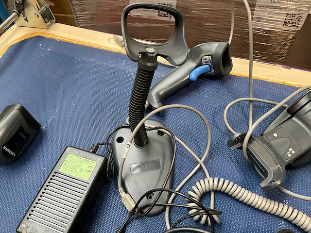 Partij divers kantoorinventaris - afbeelding 16 van  20