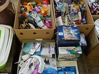 Partij divers kattenspeelgoed - afbeelding 1 van  9