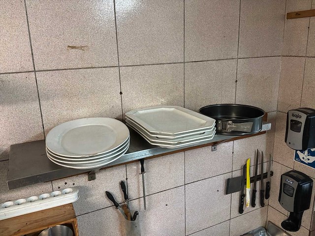 Partij divers keuken materiaal - afbeelding 11 van  32