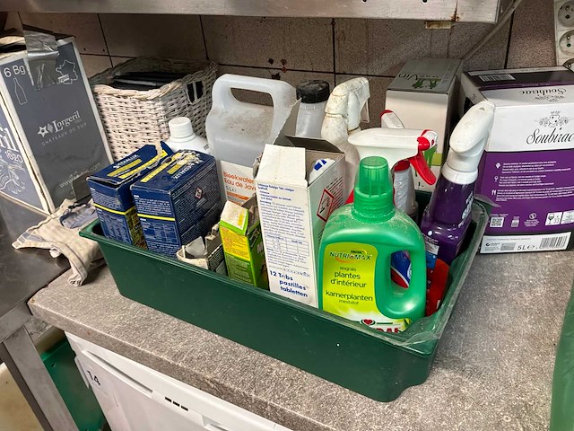 Partij divers keuken materiaal - afbeelding 18 van  32