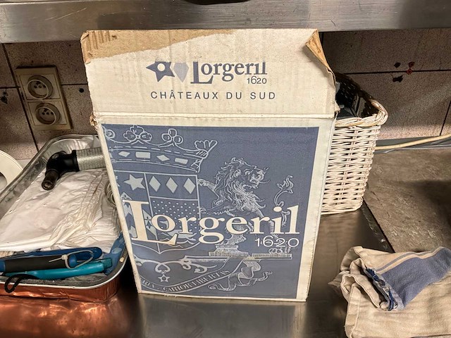 Partij divers keuken materiaal - afbeelding 25 van  32