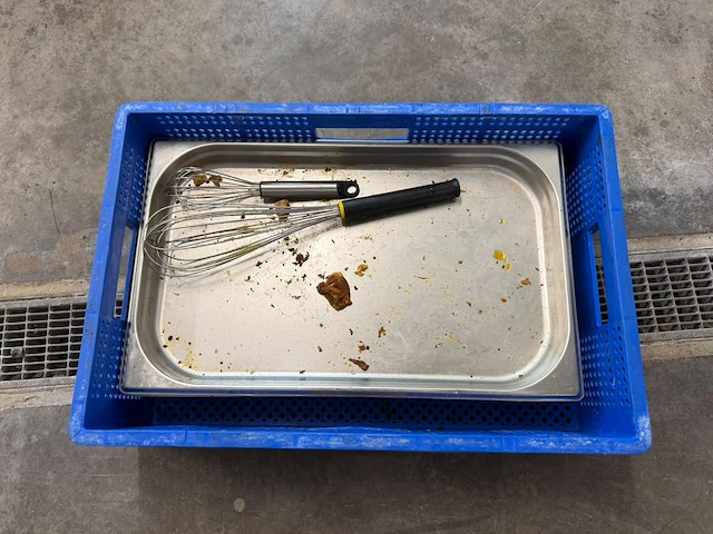 Partij divers keukenmateriaal - afbeelding 3 van  12