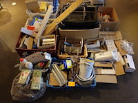 Partij divers keukentoebehoren - afbeelding 1 van  12