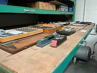 Partij divers meetgereedschap