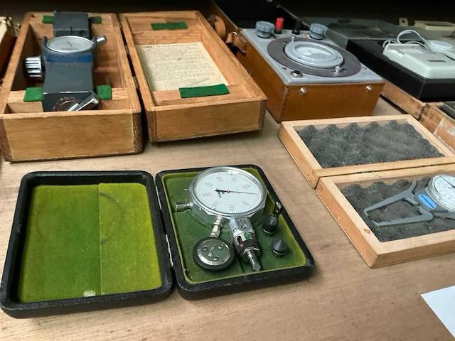 Partij divers meetgereedschap - afbeelding 4 van  8