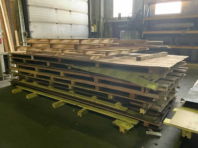 Partij divers metaalplaatrestanten - afbeelding 2 van  6