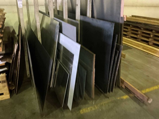 Partij divers metaalplaatrestanten - afbeelding 3 van  4