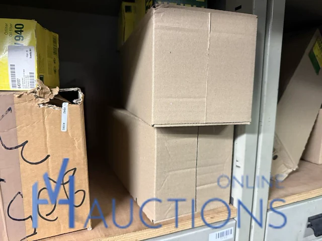 Partij divers metalen, filters en handschoenen ansell - afbeelding 7 van  21