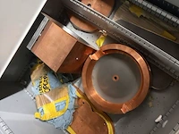 Partij divers metalen, filters en handschoenen ansell - afbeelding 17 van  21