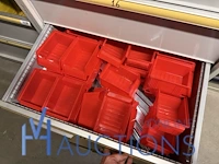 Partij divers metalen, filters en handschoenen ansell - afbeelding 19 van  21