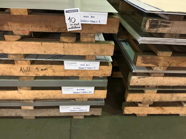Partij divers metalen plaatmateriaal - afbeelding 3 van  5