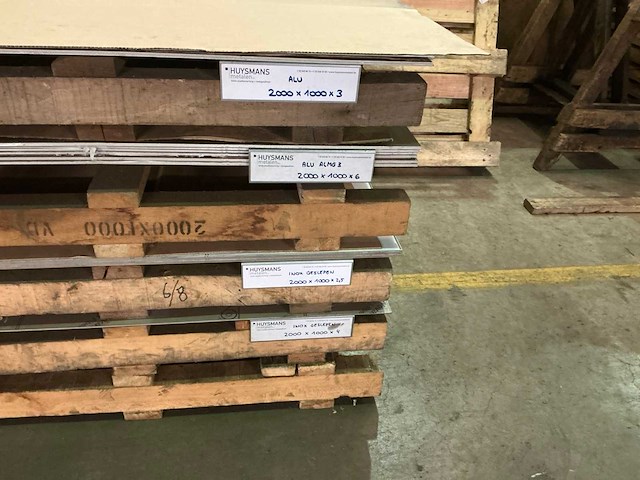 Partij divers metalen plaatmateriaal - afbeelding 4 van  5