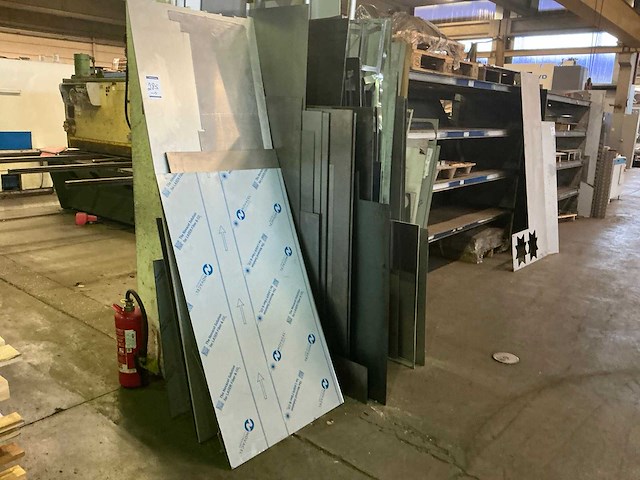 Partij divers metalen plaatmateriaal - afbeelding 5 van  7