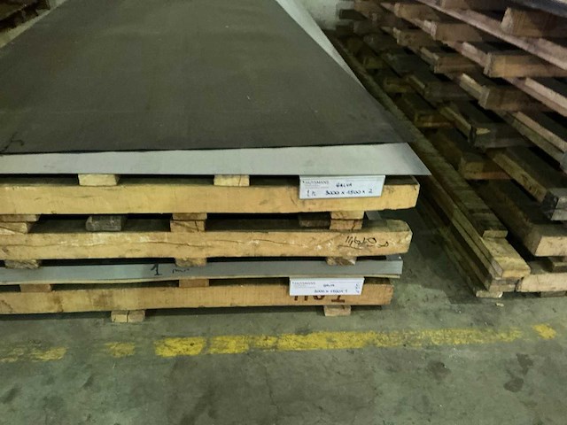 Partij divers metalen plaatmateriaal - afbeelding 4 van  7