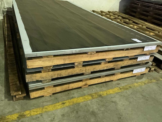 Partij divers metalen plaatmateriaal - afbeelding 2 van  7