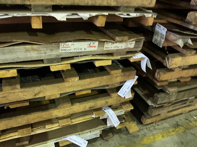 Partij divers metalen plaatmateriaal - afbeelding 3 van  8