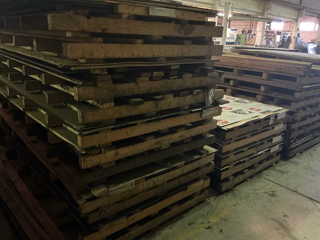 Partij divers metalen plaatmateriaal - afbeelding 3 van  3