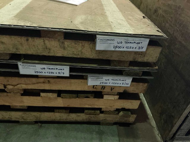 Partij divers metalen plaatmateriaal - afbeelding 2 van  3