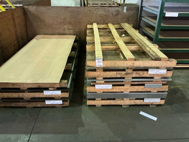 Partij divers metalen plaatmateriaal - afbeelding 1 van  4