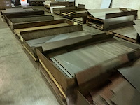 Partij divers metalen plaatmateriaalrestanten - afbeelding 5 van  7