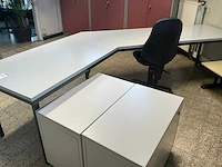 Partij divers meubilair - afbeelding 2 van  5