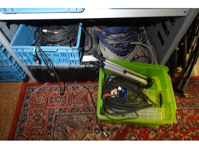 Partij divers muziek materiaal - afbeelding 2 van  15