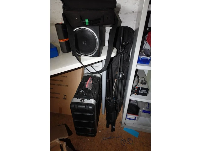 Partij divers muziek materiaal - afbeelding 11 van  15