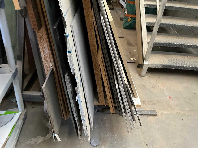 Partij divers plaatmateriaal - afbeelding 9 van  14