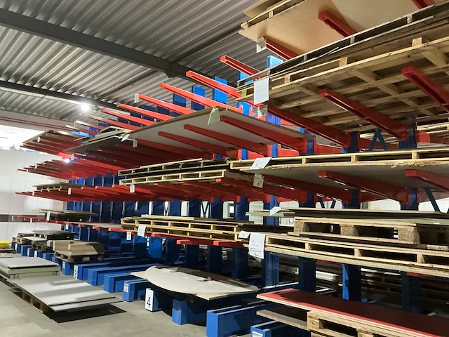 Partij divers plaatmateriaal - afbeelding 1 van  12