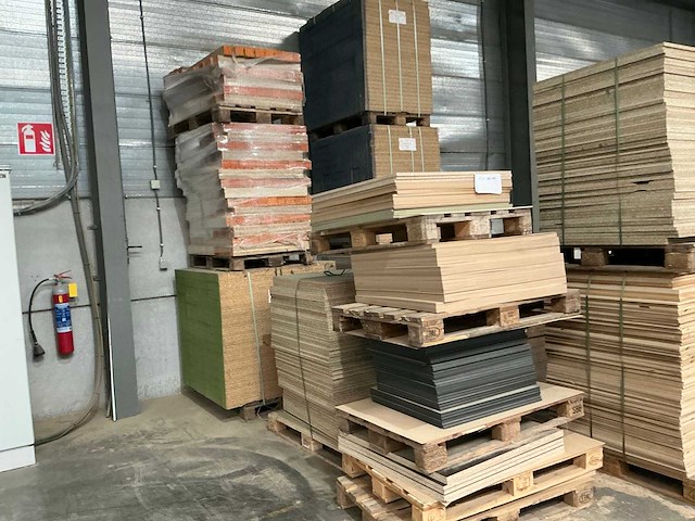 Partij divers plaatmateriaal - afbeelding 5 van  5