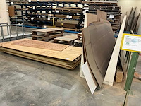 Partij divers plaatmateriaal