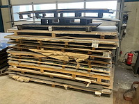 Partij divers plaatmateriaal - afbeelding 1 van  7