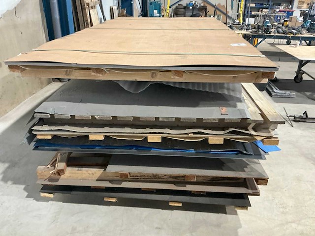 Partij divers plaatmateriaal - afbeelding 4 van  11