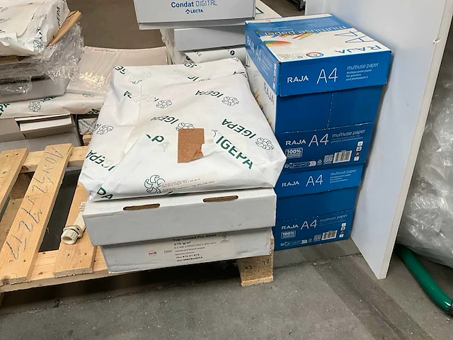 Partij divers printmateriaal - afbeelding 23 van  52