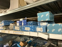 Partij divers sanitair installatiemateriaal - afbeelding 6 van  17