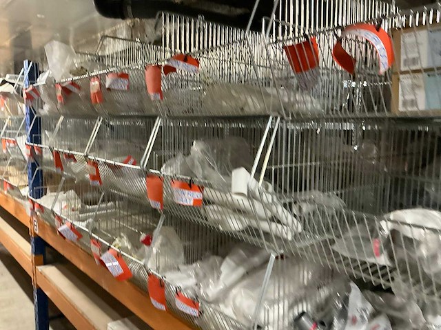 Partij divers sanitair installatiemateriaal - afbeelding 17 van  22