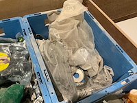 Partij divers sanitair toebehoren - afbeelding 2 van  11