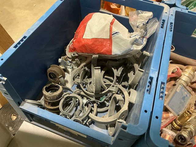 Partij divers sanitair toebehoren - afbeelding 8 van  11