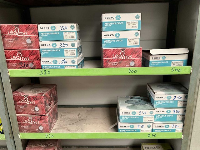 Partij divers schuurpapier - afbeelding 15 van  16