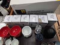 Partij divers servies en decoratie - afbeelding 5 van  9