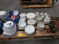 Partij divers servies - afbeelding 1 van  7