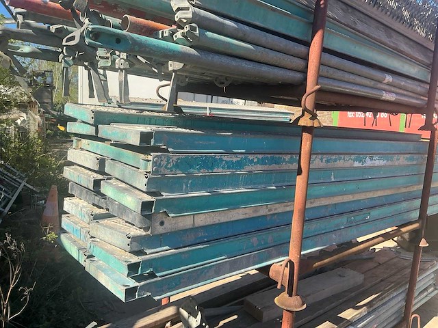 Partij divers steigermateriaal - afbeelding 4 van  5