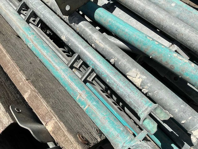 Partij divers steigermateriaal - afbeelding 5 van  8
